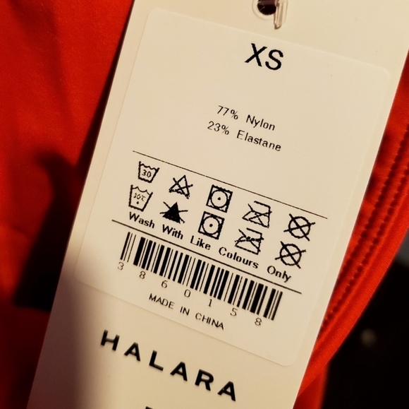 HALARA Red 2 in 1 Skort Shorts Flare Pockets XS NWT - Picture 7 of 9